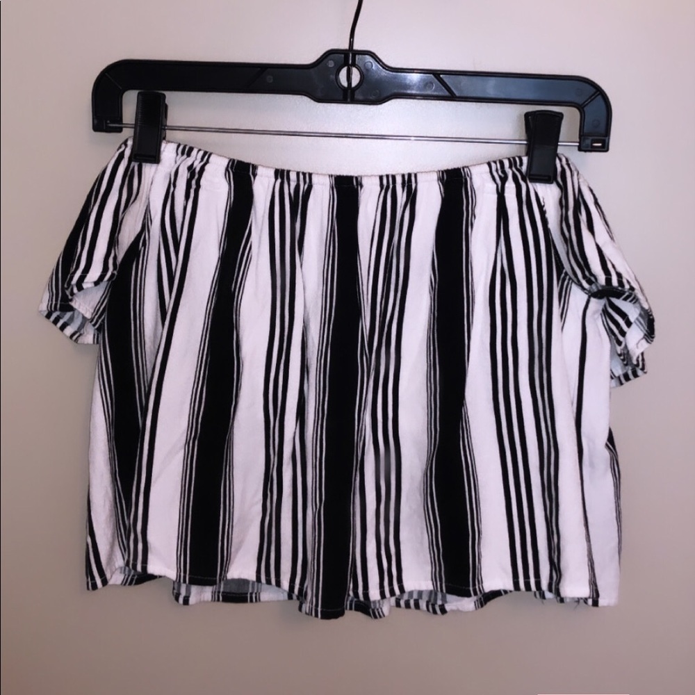 Off The Shoulder Crop Top